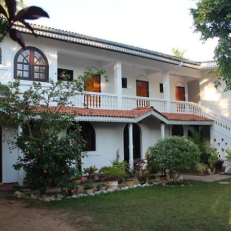 Hideaway Hikkaduwa Hotel Kültér fotó