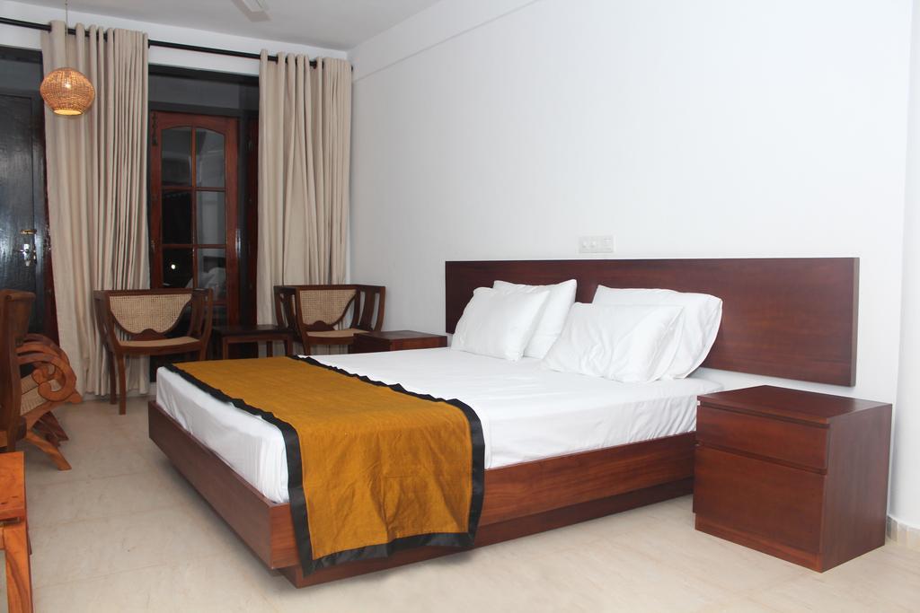 Hideaway Hikkaduwa Hotel Szoba fotó