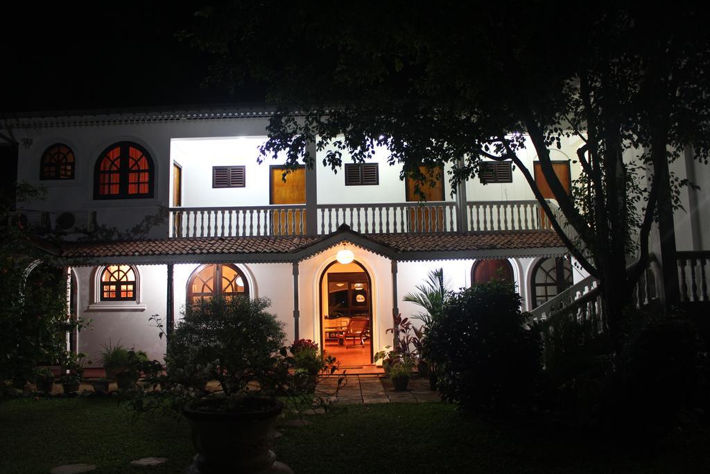 Hideaway Hikkaduwa Hotel Kültér fotó