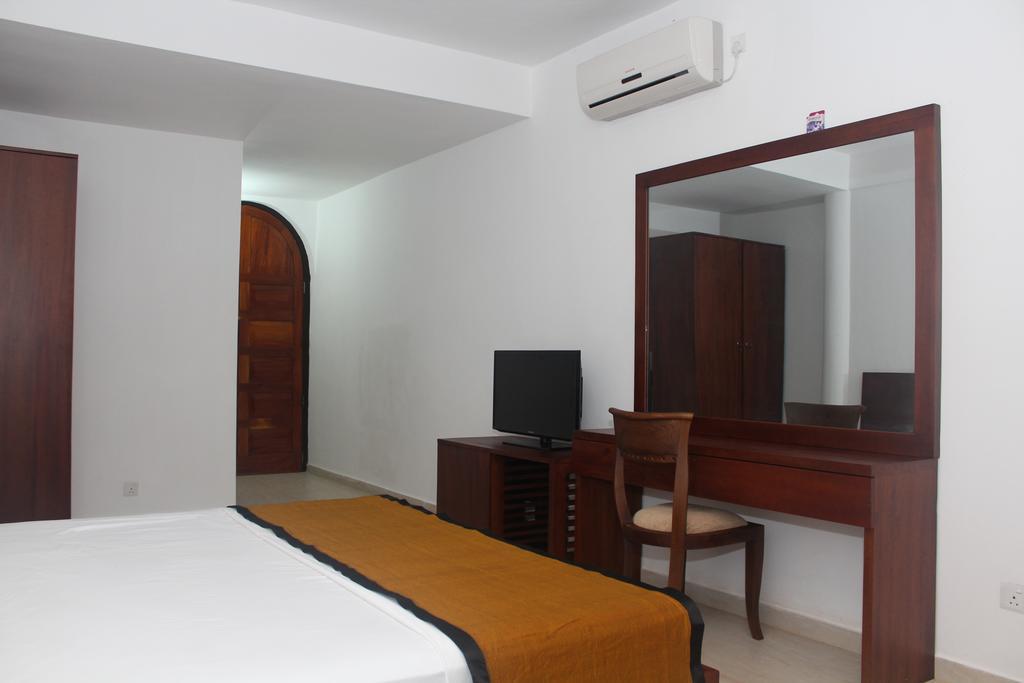 Hideaway Hikkaduwa Hotel Szoba fotó