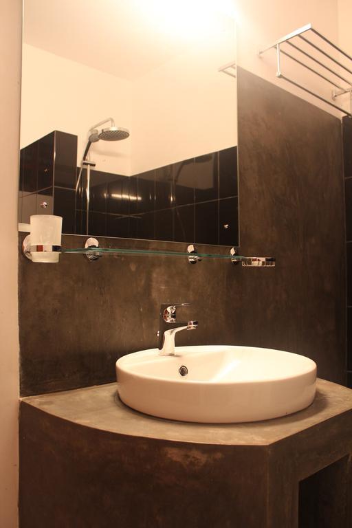 Hideaway Hikkaduwa Hotel Szoba fotó